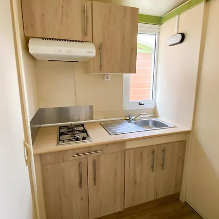 مكان تخييم مخيم أرمانيلو بينايدورم