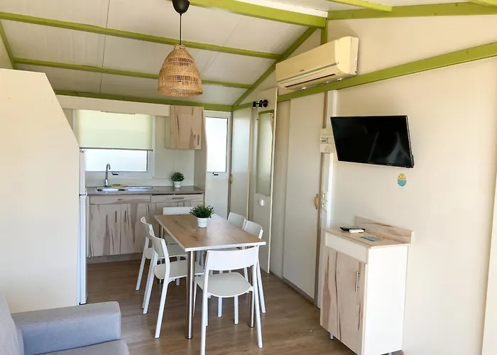 Armanello Kemping 3*